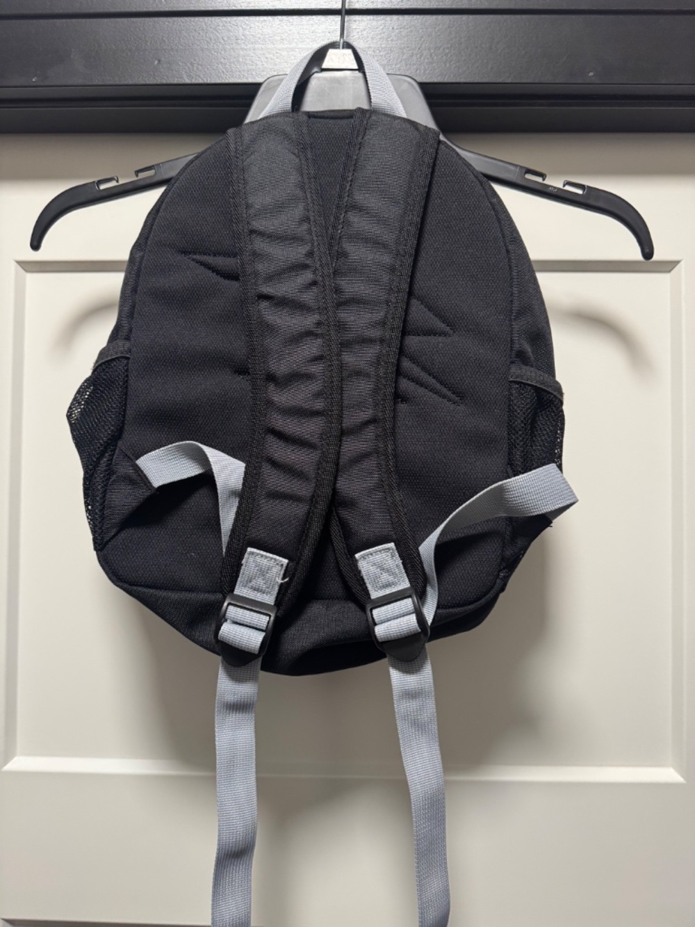 Nike Mini Backpack - Picture 2 of 7